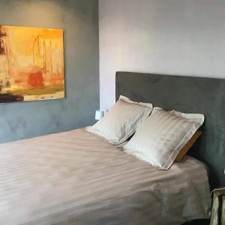 Belle Avec Vue Dans Maison D'architecte Bed & Breakfast Pujaut