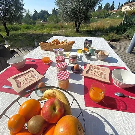 Bed and Breakfast Belle Avec Vue Dans Maison D'architecte Pujaut